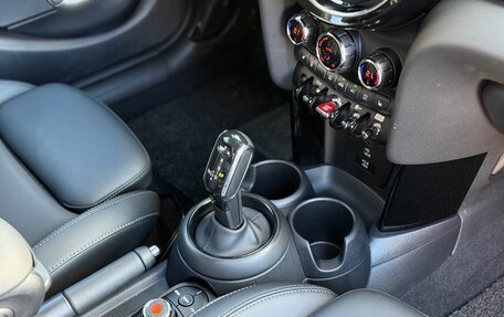 MINI Hatch, 2022 год, 2 390 000 рублей, 18 фотография