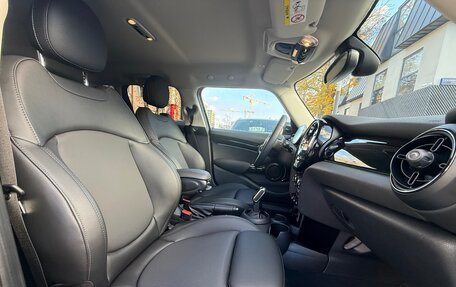 MINI Hatch, 2022 год, 2 390 000 рублей, 20 фотография