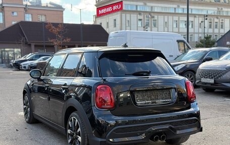 MINI Hatch, 2022 год, 2 390 000 рублей, 9 фотография