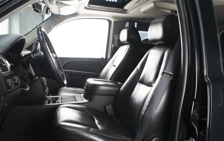 Chevrolet Tahoe III, 2011 год, 2 240 000 рублей, 9 фотография