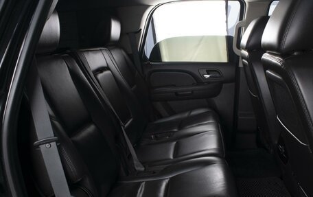 Chevrolet Tahoe III, 2011 год, 2 240 000 рублей, 6 фотография