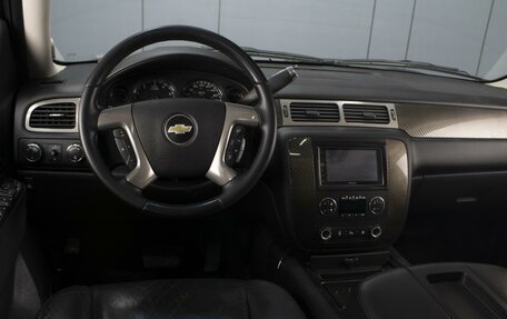 Chevrolet Tahoe III, 2011 год, 2 240 000 рублей, 5 фотография