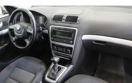 Skoda Octavia, 2011 год, 638 000 рублей, 5 фотография