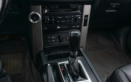 Toyota Land Cruiser Prado 150 рестайлинг 2, 2010 год, 2 999 000 рублей, 17 фотография