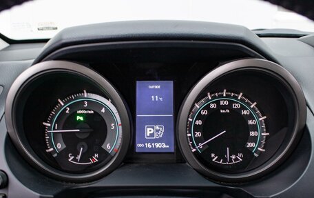 Toyota Land Cruiser Prado 150 рестайлинг 2, 2010 год, 2 999 000 рублей, 24 фотография