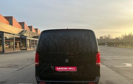 Mercedes-Benz V-Класс, 2021 год, 11 900 000 рублей, 8 фотография