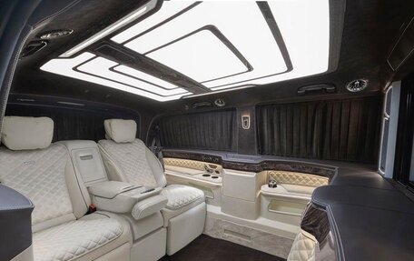 Mercedes-Benz V-Класс, 2021 год, 11 900 000 рублей, 19 фотография