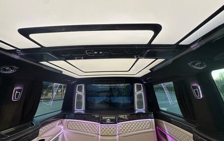 Mercedes-Benz V-Класс, 2021 год, 11 900 000 рублей, 24 фотография