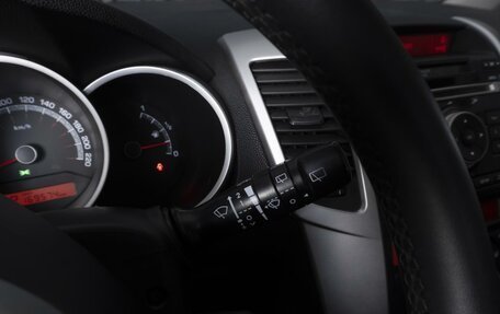 KIA Venga I, 2011 год, 871 000 рублей, 15 фотография