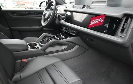 Porsche Cayenne III, 2025 год, 18 999 000 рублей, 16 фотография