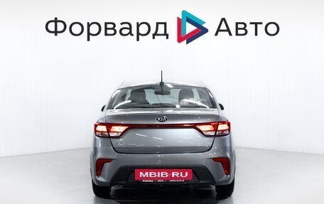 KIA Rio IV, 2018 год, 1 430 000 рублей, 6 фотография