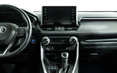 Toyota RAV4, 2021 год, 3 349 700 рублей, 14 фотография