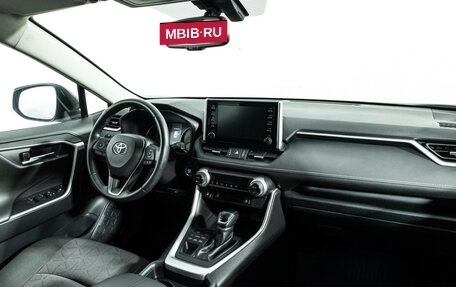 Toyota RAV4, 2021 год, 3 349 700 рублей, 9 фотография