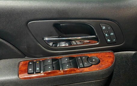 Chevrolet Tahoe III, 2013 год, 2 445 000 рублей, 21 фотография