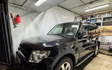 Mitsubishi Pajero IV, 2007 год, 1 250 000 рублей, 2 фотография