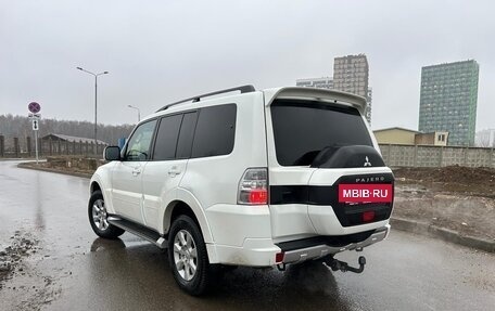 Mitsubishi Pajero IV, 2015 год, 2 100 000 рублей, 3 фотография