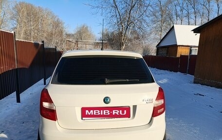 Skoda Fabia II, 2011 год, 825 000 рублей, 4 фотография