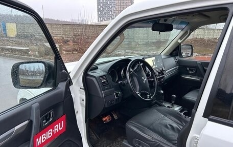 Mitsubishi Pajero IV, 2015 год, 2 100 000 рублей, 13 фотография