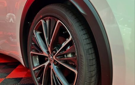 Toyota Prius IV XW50, 2025 год, 3 425 000 рублей, 12 фотография