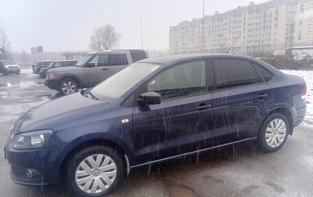 Volkswagen Polo VI (EU Market), 2011 год, 550 000 рублей, 1 фотография