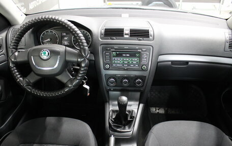 Skoda Octavia, 2010 год, 683 000 рублей, 8 фотография