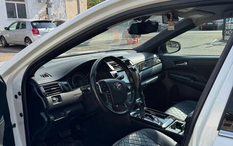 Toyota Camry, 2014 год, 1 295 000 рублей, 7 фотография