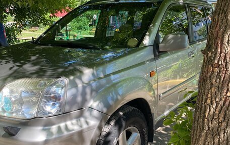 Nissan X-Trail, 2004 год, 595 000 рублей, 2 фотография