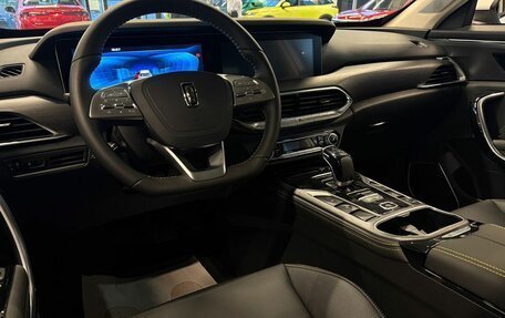 FAW Bestune T77, 2024 год, 2 500 000 рублей, 7 фотография