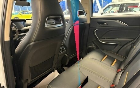 FAW Bestune T77, 2024 год, 2 500 000 рублей, 8 фотография