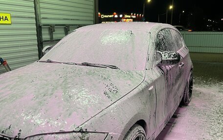 BMW 1 серия, 2009 год, 930 000 рублей, 5 фотография