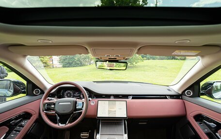 Land Rover Range Rover Evoque II, 2025 год, 6 300 000 рублей, 16 фотография