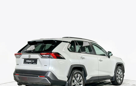 Toyota RAV4, 2021 год, 3 398 000 рублей, 5 фотография