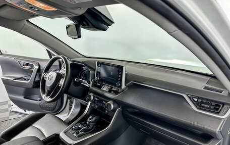 Toyota RAV4, 2021 год, 3 398 000 рублей, 14 фотография