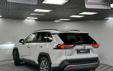 Toyota RAV4, 2021 год, 3 398 000 рублей, 20 фотография