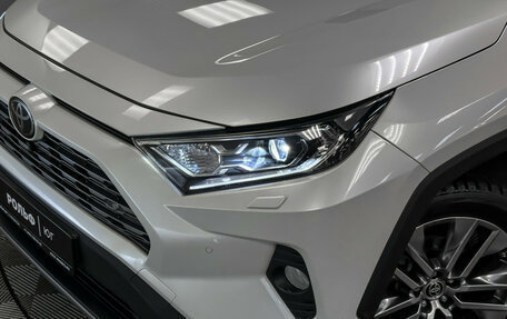 Toyota RAV4, 2021 год, 3 398 000 рублей, 23 фотография