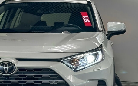 Toyota RAV4, 2021 год, 3 398 000 рублей, 24 фотография