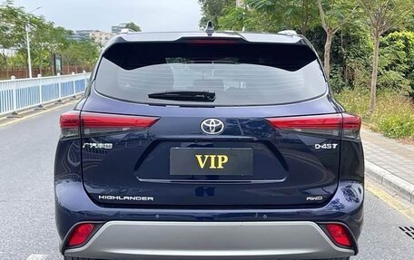 Toyota Highlander, 2024 год, 4 444 155 рублей, 5 фотография