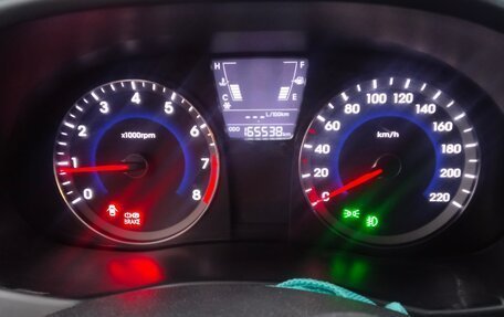 Hyundai Solaris II рестайлинг, 2013 год, 700 000 рублей, 5 фотография