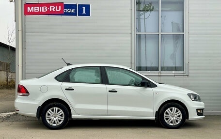 Volkswagen Polo VI (EU Market), 2018 год, 1 100 000 рублей, 6 фотография