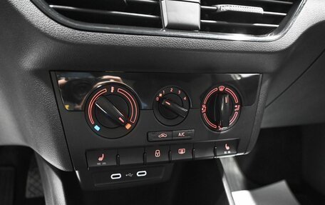 Volkswagen Polo VI (EU Market), 2020 год, 1 785 000 рублей, 16 фотография