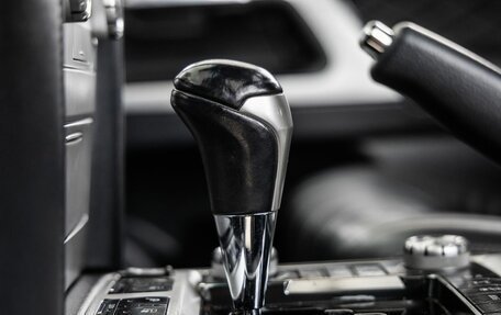 Toyota Land Cruiser 200, 2017 год, 6 598 000 рублей, 21 фотография