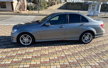 Mercedes-Benz C-Класс, 2011 год, 1 700 000 рублей, 3 фотография