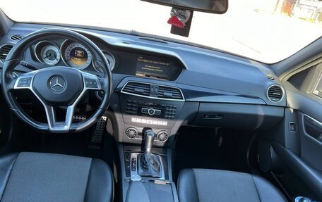 Mercedes-Benz C-Класс, 2011 год, 1 700 000 рублей, 7 фотография