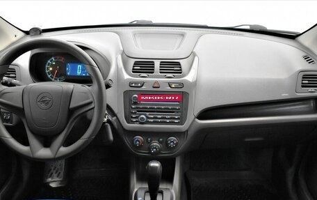 Ravon R4, 2017 год, 910 000 рублей, 5 фотография