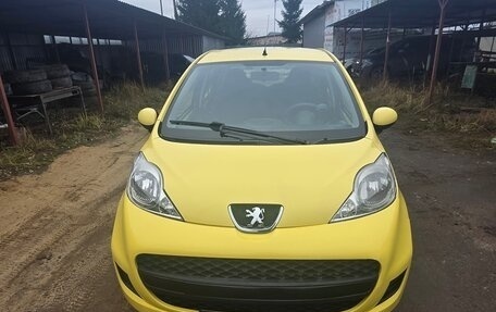 Peugeot 107 I рестайлинг, 2010 год, 350 000 рублей, 1 фотография