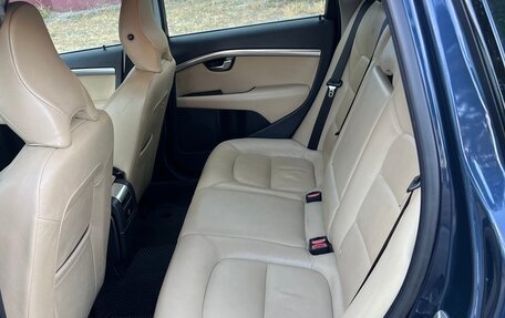 Volvo V70 III рестайлинг, 2013 год, 1 190 000 рублей, 11 фотография