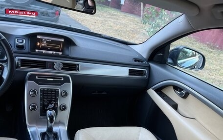 Volvo V70 III рестайлинг, 2013 год, 1 190 000 рублей, 10 фотография