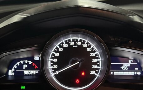 Mazda CX-4, 2023 год, 3 000 000 рублей, 15 фотография