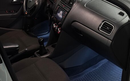 Volkswagen Polo VI (EU Market), 2017 год, 1 180 000 рублей, 10 фотография