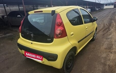Peugeot 107 I рестайлинг, 2010 год, 350 000 рублей, 4 фотография